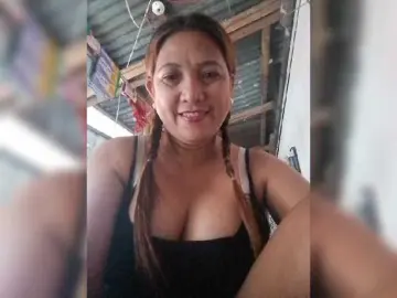 Pinaymaniac69  live sex cam