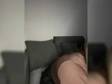 -Pink-Sativa-  live sex cam