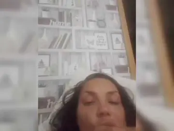 Alisa-TOP  live sex cam