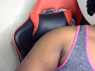 Mayer-  live sex cam