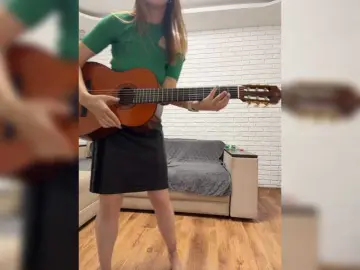 Pepetka22  live sex cam