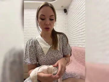 Pepetka22  live sex cam