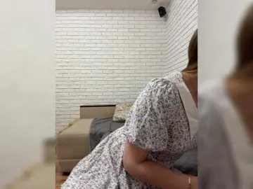 Pepetka22  live sex cam