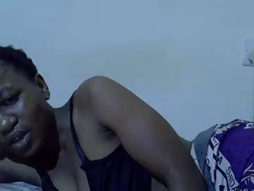 Queen-fantacy  live sex cam