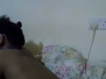 Queen-fantacy  live sex cam