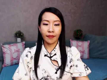 Sarahsexygirl  live sex cam