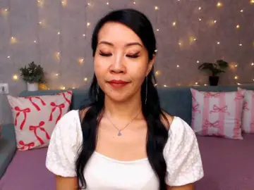Sarahsexygirl  live sex cam