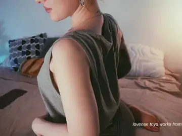 TouchMyAss  live sex cam