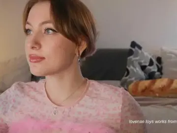 TouchMyAss  live sex cam