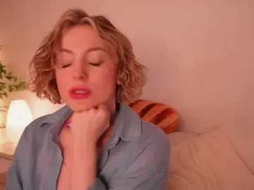 TouchMyAss  live sex cam