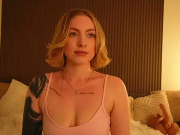 TouchMyAss  live sex cam