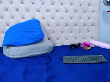 Anggie-Miller  live sex cam