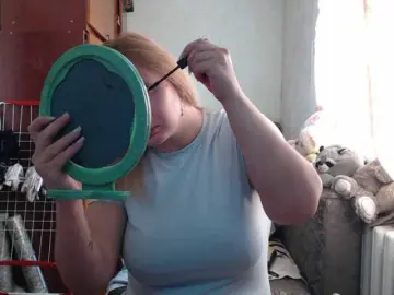 BustyBlondy  live sex cam