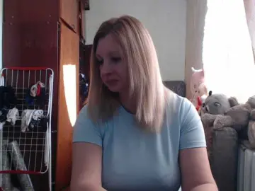 BustyBlondy  live sex cam