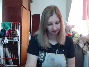 BustyBlondy  live sex cam