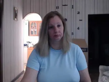 BustyBlondy  live sex cam