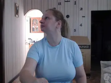 BustyBlondy  live sex cam