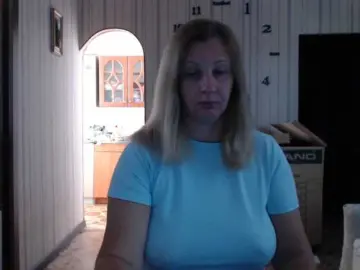 BustyBlondy  live sex cam