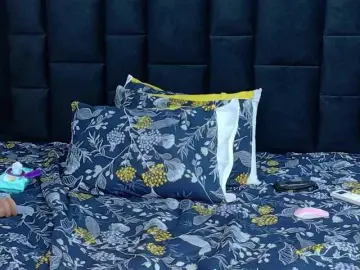 CheatingNeighborr  live sex cam