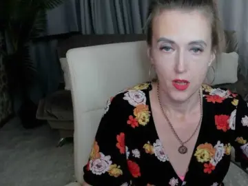 DianaCross  live sex cam