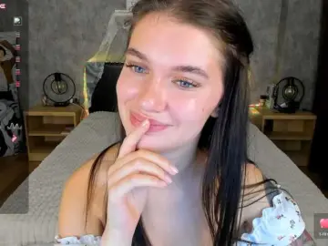 NikaTechnoo  live sex cam