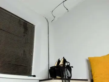 RosyFoxy  live sex cam