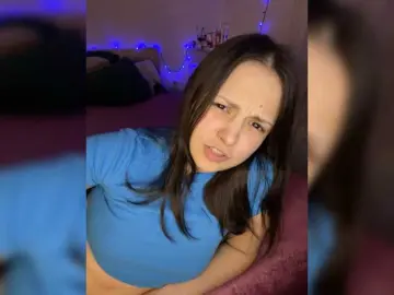 SilverSaya  live sex cam