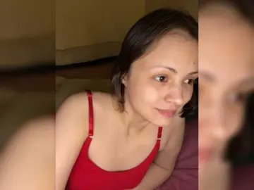 SilverSaya  live sex cam