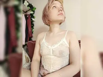 Tikoffka  live sex cam