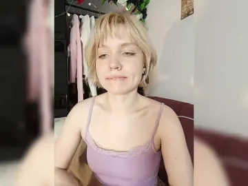 Tikoffka  live sex cam