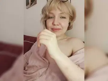 Tikoffka  live sex cam