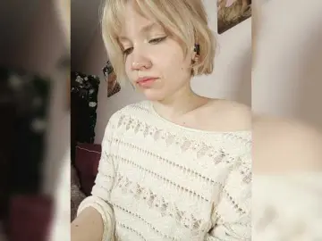Tikoffka  live sex cam