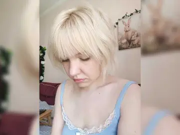 Tikoffka  live sex cam