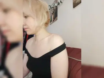 Tikoffka  live sex cam