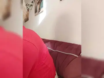 Tikoffka  live sex cam