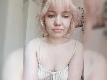 Tikoffka  live sex cam