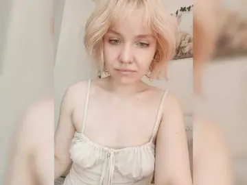 Tikoffka  live sex cam