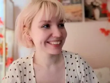 Tikoffka  live sex cam