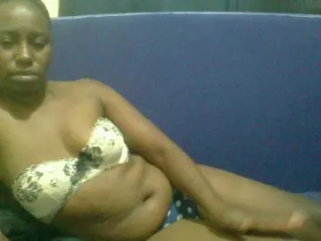 Naughty-slender  live sex cam