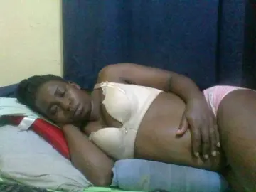 Naughty-slender  live sex cam