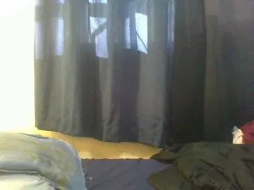 Naughty-slender  live sex cam