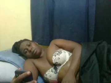 Naughty-slender  live sex cam