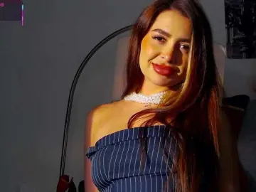 Caralella  live sex cam
