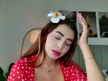 Caralella  live sex cam