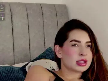 Caralella  live sex cam