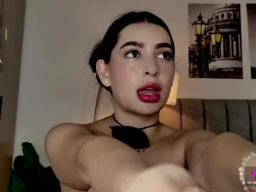 Caralella  live sex cam