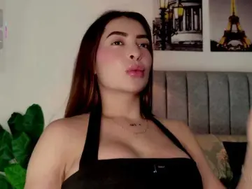 Caralella  live sex cam