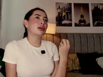 Caralella  live sex cam