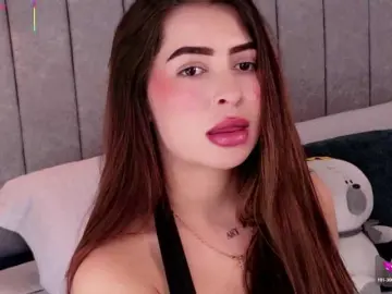 Caralella  live sex cam