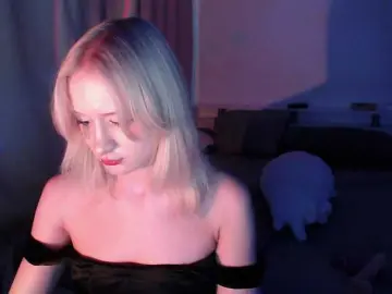 Chloe1love  live sex cam